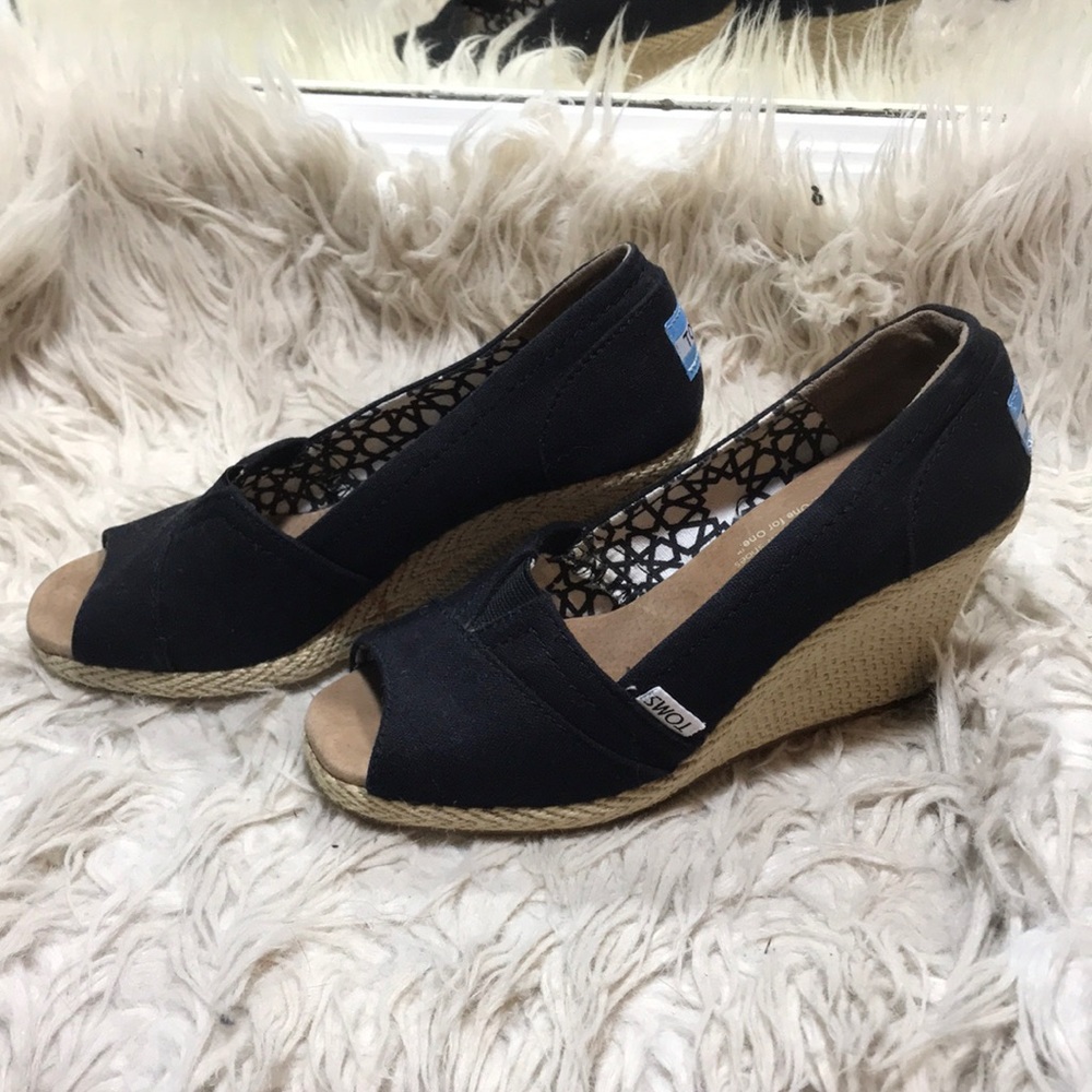 Toms Wedges